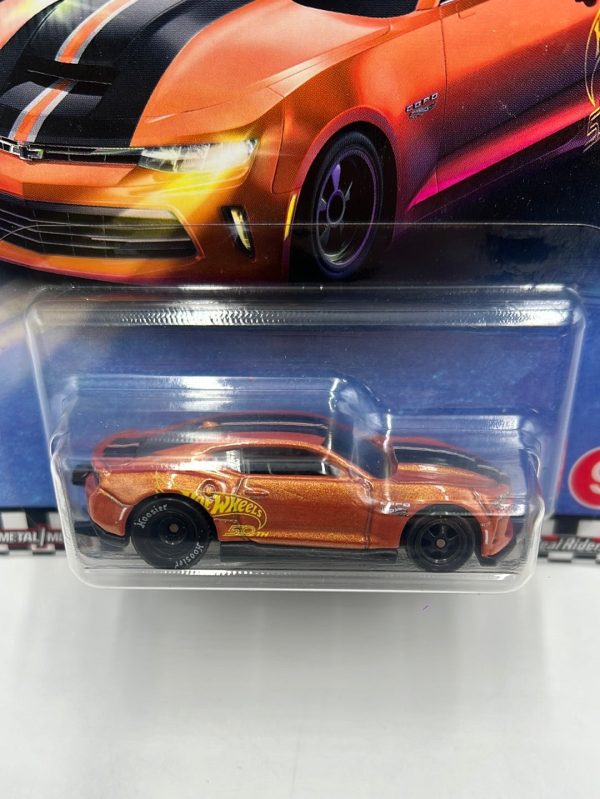 Hot Wheels Premium Boulevard #9 2018 COPO Camaro SS 261H Fashion