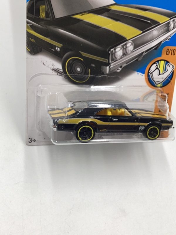 2017 Hot Wheels Muscle Mania #285 69 Dodge Charger 500 57D Supply