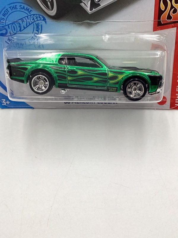 2021 hot wheels super treasure hunt 68 Mercury Cougar W Protector Supply