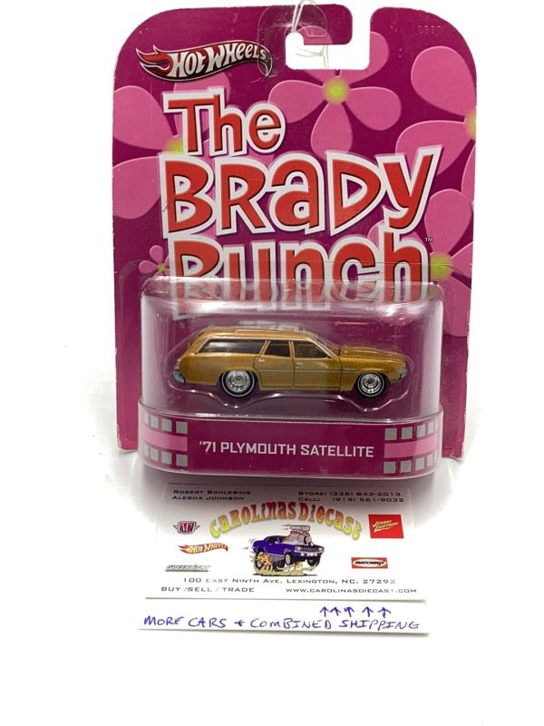 Hot wheels retro entertainment The Brady bunch 71 Plymouth Satellite 241A Hot on Sale