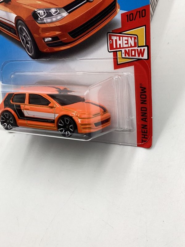 2018 Hot Wheels #21 Volkswagen golf MK7 95C For Sale