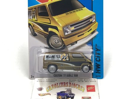 2015 Hot Wheels super treasure hunt #20 Custom 77 Dodge Van Mooneyes W Protector Sale