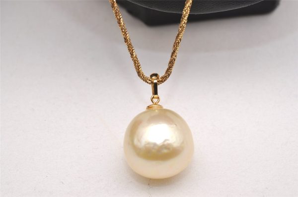 Authentic Christian Dior Imitation Pearl Gold Tone Chain Necklace Box 2314J Fashion